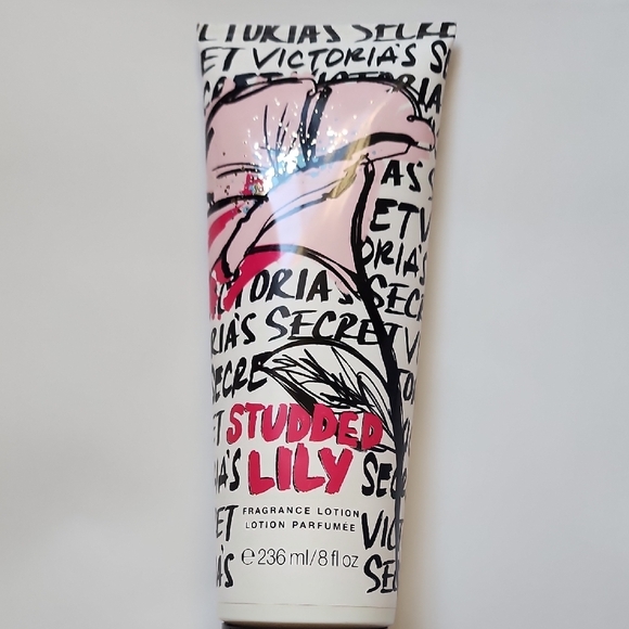 3 Victoria's Secret Lotion Confetti Flower Studded Lily Love Spell Shimmer - Picture 5 of 8